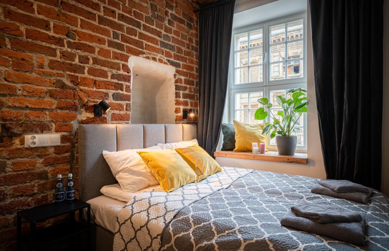 Apartamenty Stare Cegly Thorn Exterior foto