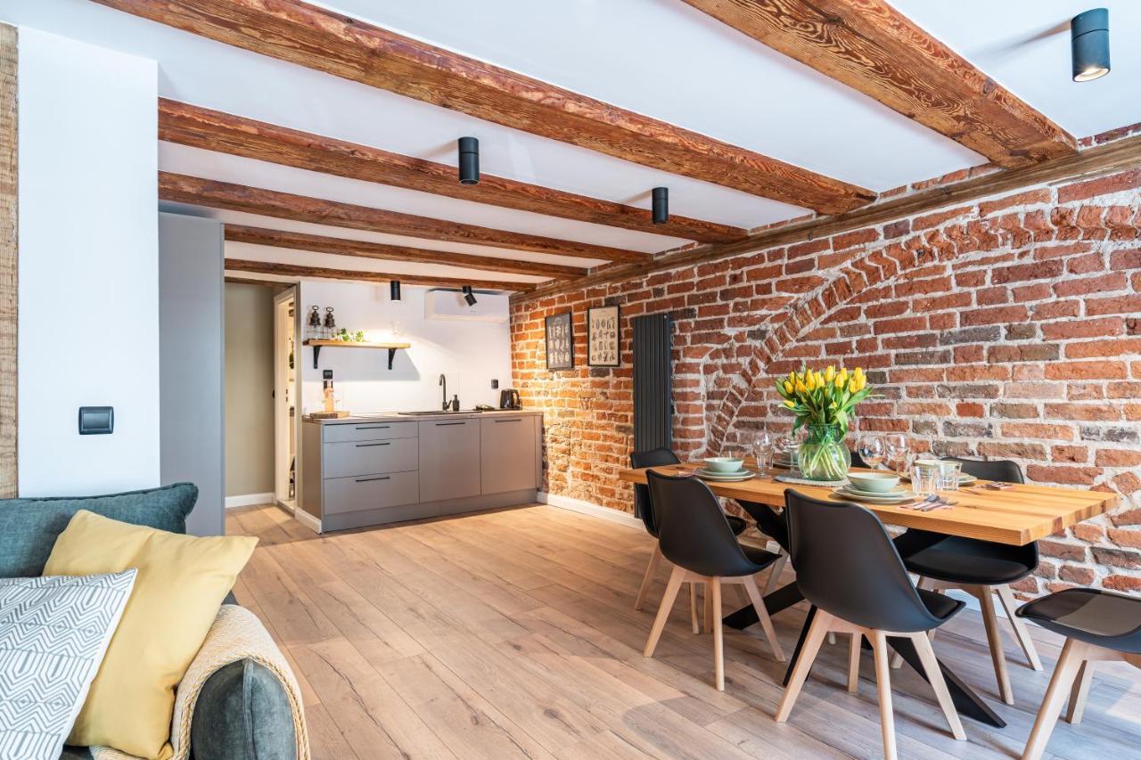Apartamenty Stare Cegly Thorn Exterior foto